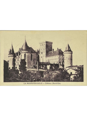 La Rochefoucauld – Château, vue nord-est – CPA