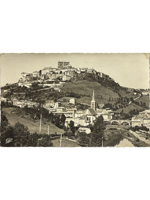 Saint-Flour (Cantal) – Vue générale et cathédrale – CPSM n° 1574