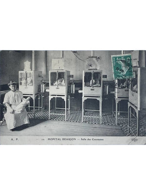 Paris 8e – Hôpital Beaujon, salle des couveuses – CPA n° 10